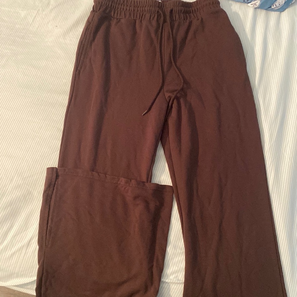 Brown Boot cut pants with pockets !